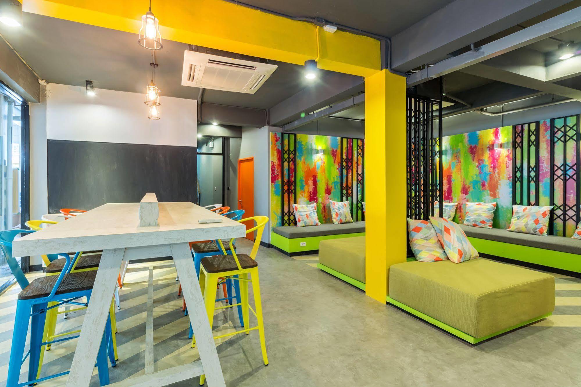 Isanook Hostel Bangkok Kültér fotó