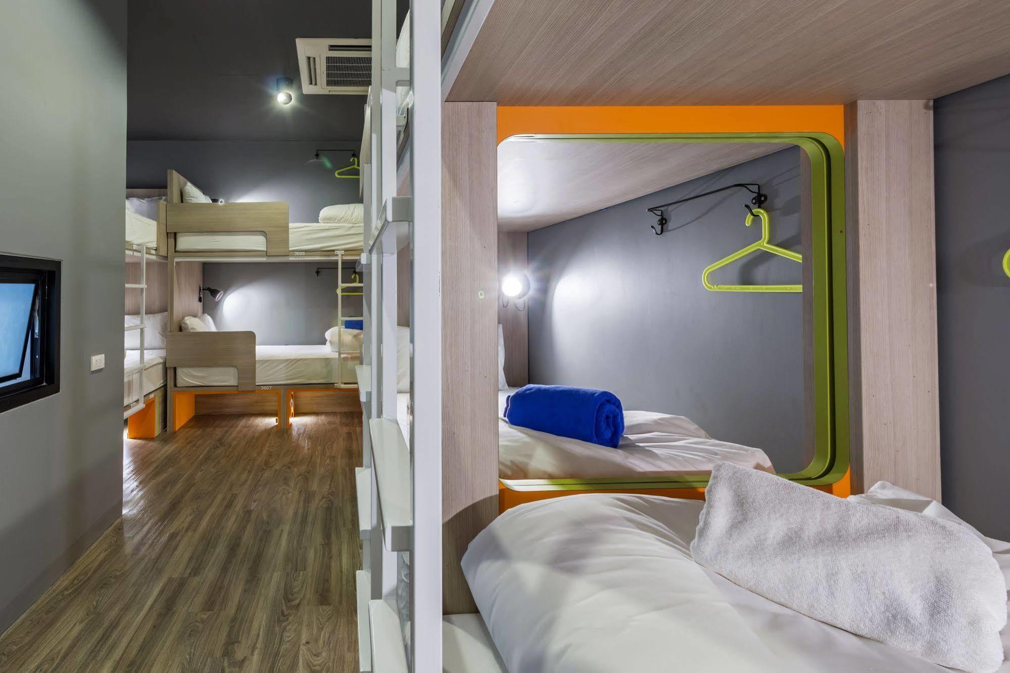 Isanook Hostel Bangkok Kültér fotó